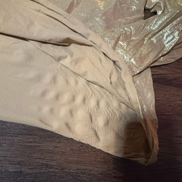 3X Skims Gold Long Sleeve Fits Everybody Top - Picture 7 of 8